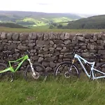 Campeggio Bank Camping-north York Moors With Pitches For Caravans, Camper Vans And Tents Pickering