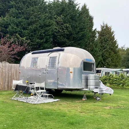 Bank Camping-north York Moors With Pitches For Caravans, Camper Vans And Tents * 피커링