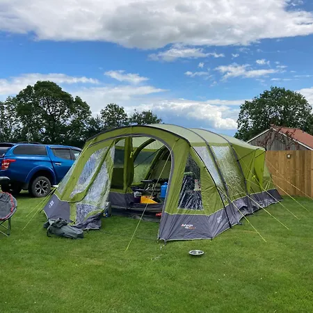 Bank Camping-north York Moors With Pitches For Caravans, Camper Vans And Tents *